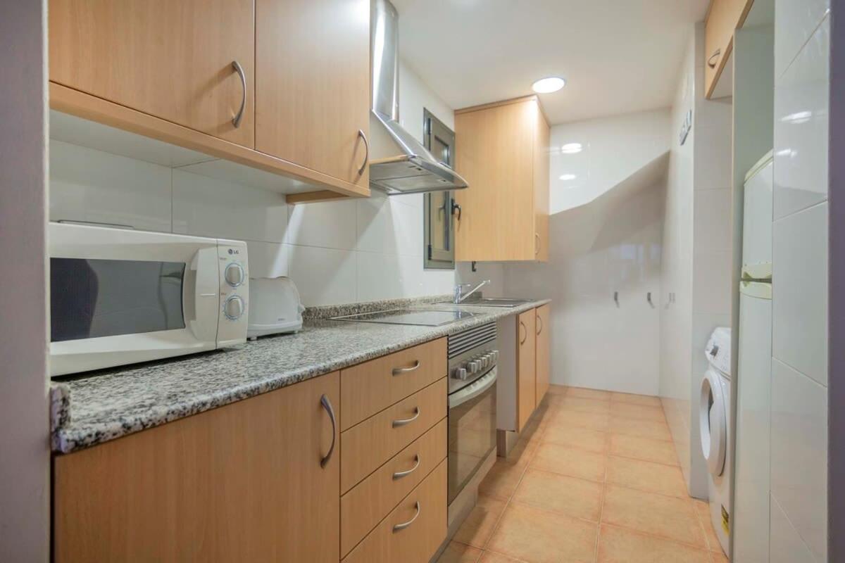 2 Bedroom Duplex Apartment With Balcony 4-3 Barcelona Exterior foto
