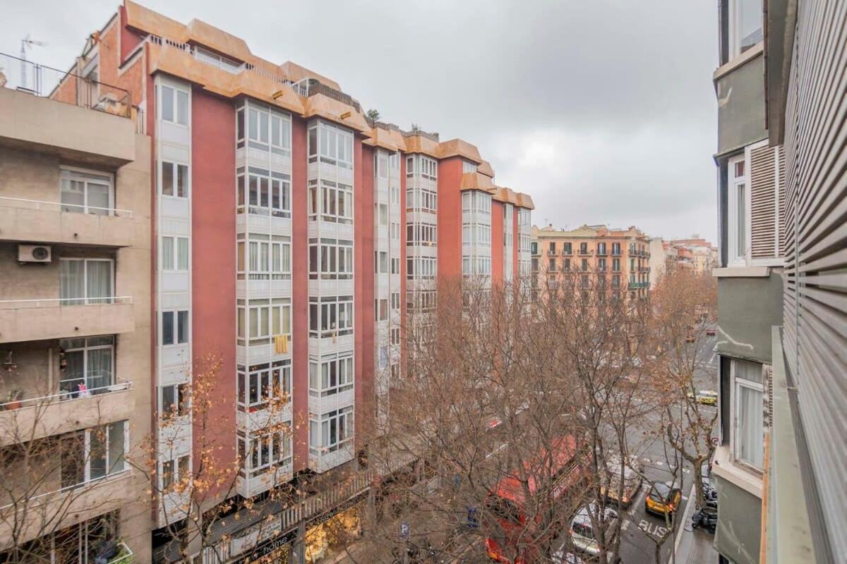 2 Bedroom Duplex Apartment With Balcony 4-3 Barcelona Exterior foto